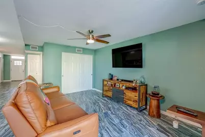 4710 Bay Street NE #109, Saint Petersburg, FL 33703 - Photo 9