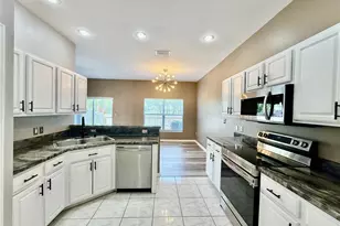 11020 Blaine Top Pl, Tampa, FL 33626 - Photo 5