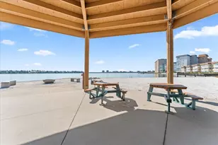 4900 Brittany Dr S, Saint Petersburg, FL 33715 - Photo 29
