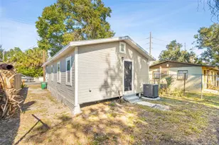 2725 E Columbus Dr, Tampa, FL 33605 - Photo 23