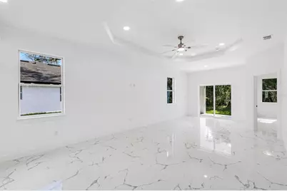 808 W Lowry Lane, Tampa, FL 33604 - Photo 23