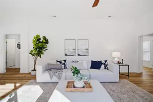 4406 River Overlook Dr, Valrico, FL 33596 - Photo 13