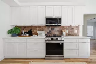 4406 River Overlook Dr, Valrico, FL 33596 - Photo 7