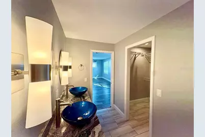 1201 86th Avenue N, Saint Petersburg, FL 33702 - Photo 25