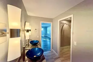 1201 86th Ave N, Saint Petersburg, FL 33702 - Photo 25