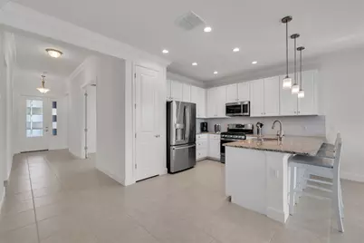 4911 Sienna Isles Avenue, Wimauma, FL 33598 - Photo 7