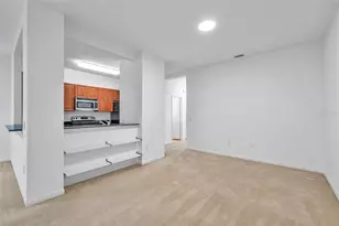 8206 Bally Money Rd, Tampa, FL 33610 - Photo 9