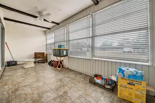 1905 Canterbury Ln, Sun City Center, FL 33573 - Photo 21