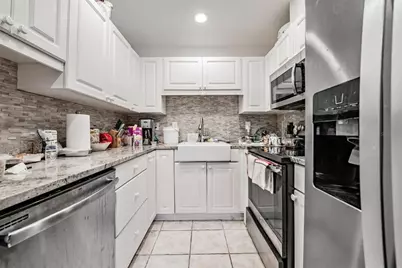 1905 Canterbury Lane #17, Sun City Center, FL 33573 - Photo 11