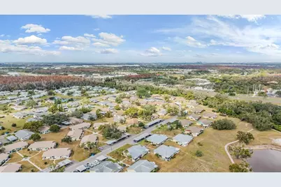 1905 Canterbury Lane #17, Sun City Center, FL 33573 - Photo 35