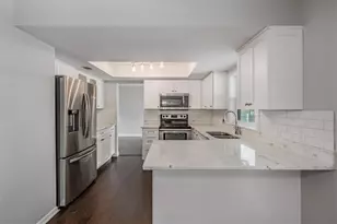 4505 Old Saybrook Ave, Tampa, FL 33624 - Photo 15