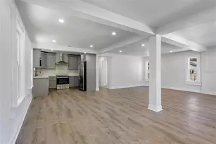 3924 45th Ave N, Saint Petersburg, FL 33714 - Photo 7