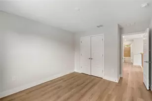 320 43rd Ave N, Saint Petersburg, FL 33703 - Photo 17