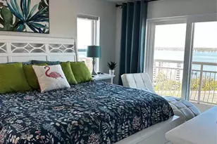 4900 Brittany Dr S, Saint Petersburg, FL 33715 - Photo 9