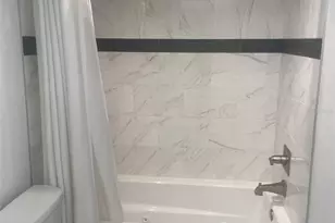 4900 Brittany Dr S, Saint Petersburg, FL 33715 - Photo 17