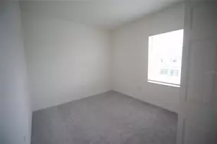 34217 Cinder Wy, Wesley Chapel, FL 33545 - Photo 13