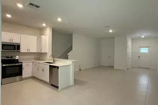 10232 Trumpet Honeysuckle Wy, San Antonio, FL 33576 - Photo 7