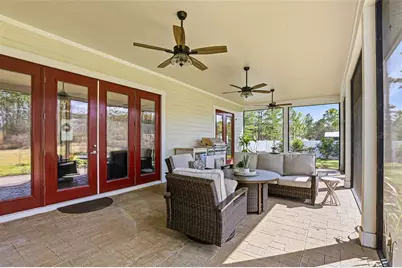 8001 Woodleaf Boulevard, Wesley Chapel, FL 33544 - Photo 41