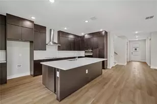3310 W Rogers Ave, Tampa, FL 33611 - Photo 7