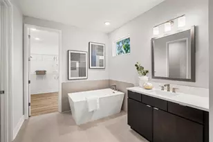 3310 W Rogers Ave, Tampa, FL 33611 - Photo 23