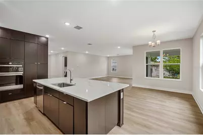 3310 W Rogers Avenue, Tampa, FL 33611 - Photo 9