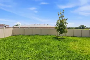 10431 Hidden Banks Gln, Parrish, FL 34219 - Photo 17