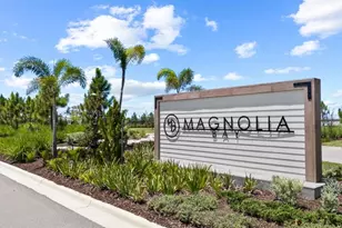 317 Holly Bank Ave, Nokomis, FL 34275 - Photo 3