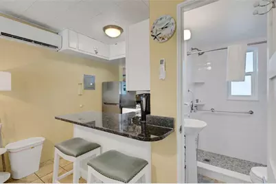 11730 Gulf Boulevard #22, Saint Petersburg, FL 33706 - Photo 7