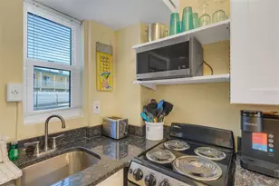 11730 Gulf Blvd, Saint Petersburg, FL 33706 - Photo 15