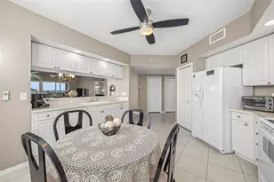 960 Starkey Rd, Largo, FL 33771 - Photo 11