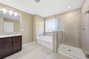 8147 Artisan Cir, Seminole, FL 33777 - Photo 5