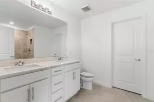 10423 Hidden Banks Gln, Parrish, FL 34219 - Photo 9