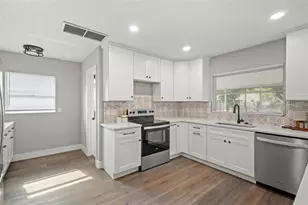 1472 Ruth Rd, Dunedin, FL 34698 - Photo 11