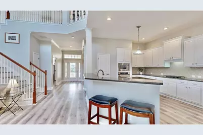 614 Islebay Drive, Apollo Beach, FL 33572 - Photo 9