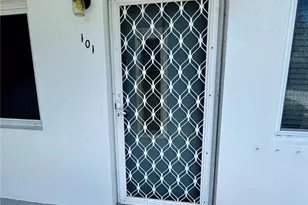 11201 80th Ave, Seminole, FL 33772 - Photo 3