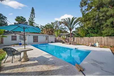 1212 59th Street S, Gulfport, FL 33707 - Photo 35