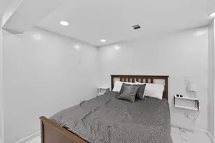 1212 59th St S, Gulfport, FL 33707 - Photo 29