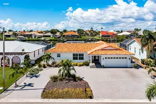 917 Chipaway Dr, Apollo Beach, FL 33572 - Photo 5