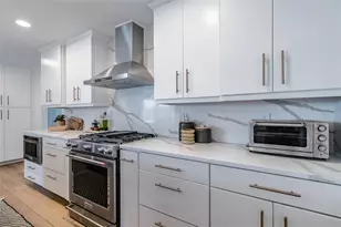 917 Chipaway Dr, Apollo Beach, FL 33572 - Photo 15