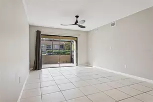 7858 Niagara Ave, Tampa, FL 33617 - Photo 11