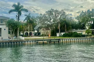 52 Sandpiper Rd, Tampa, FL 33609 - Photo 1