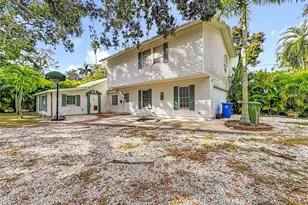 216 24th St W, Bradenton, FL 34205 - Photo 5