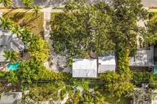 216 24th St W, Bradenton, FL 34205 - Photo 29