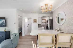 48 79th Terrace, Treasure Island, FL 33706 - Photo 9