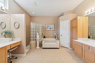 8359 Golden Prairie Dr, Tampa, FL 33647 - Photo 37