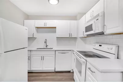 2140 22nd Avenue N, Saint Petersburg, FL 33713 - Photo 13