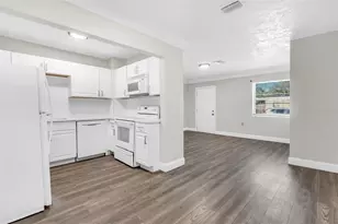 2140 22nd Ave N, Saint Petersburg, FL 33713 - Photo 11