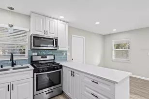 7307 34th Ave N, Saint Petersburg, FL 33710 - Photo 9