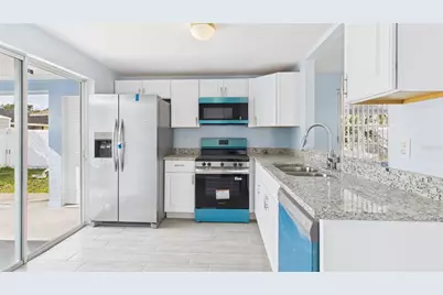 10214 Cutten Green Court, Tampa, FL 33615 - Photo 7