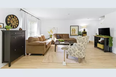 6246 Timberly Lane, Zephyrhills, FL 33542 - Photo 5